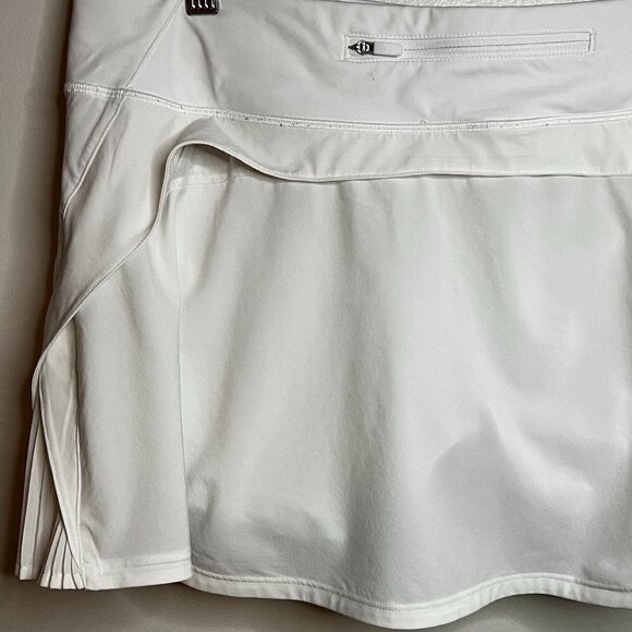 Lululemon Play off the pleats skirt Size M (8-10) in White - Picture 6 of 8